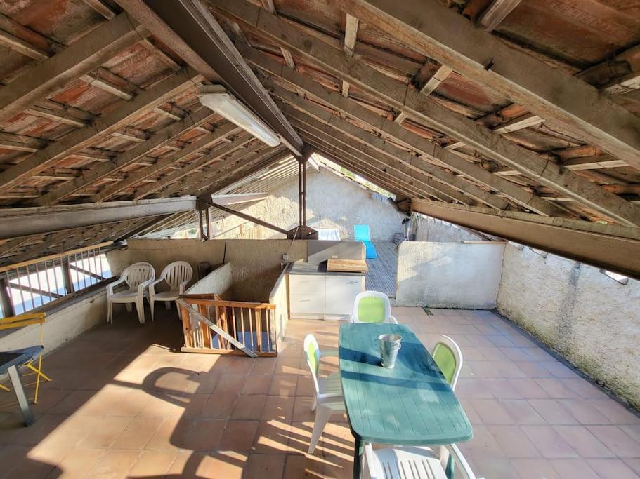 Maison 3 Chambres Avec Piscine Couverte Lespignan Buitenkant foto