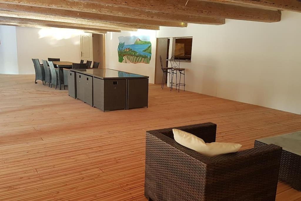 Maison 3 Chambres Avec Piscine Couverte Lespignan Buitenkant foto