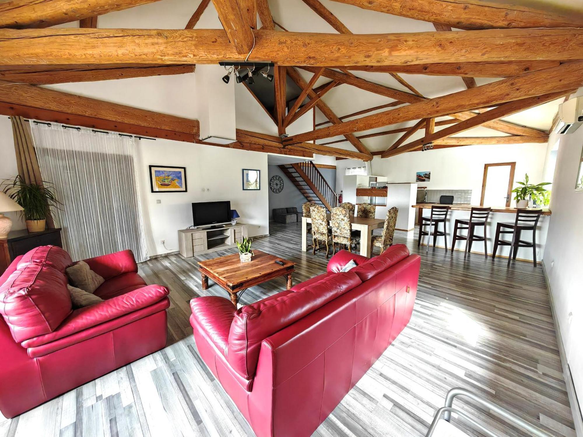 Maison 3 Chambres Avec Piscine Couverte Lespignan Buitenkant foto